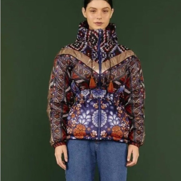 Farm rio hooded puffer coat jacket reversible comes with adjustable snap belt - Picture 6 of 14